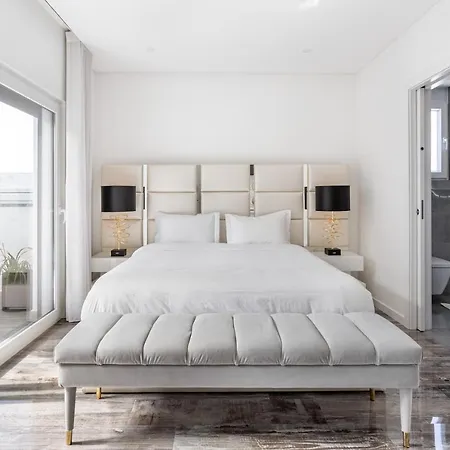 Σπίτι διακοπών Altido Luxury 3-bed House With Pool Αλμάδα